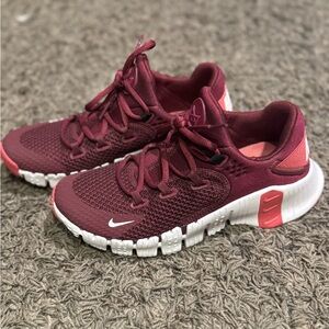 Nike Women's Maroon and White Metcon